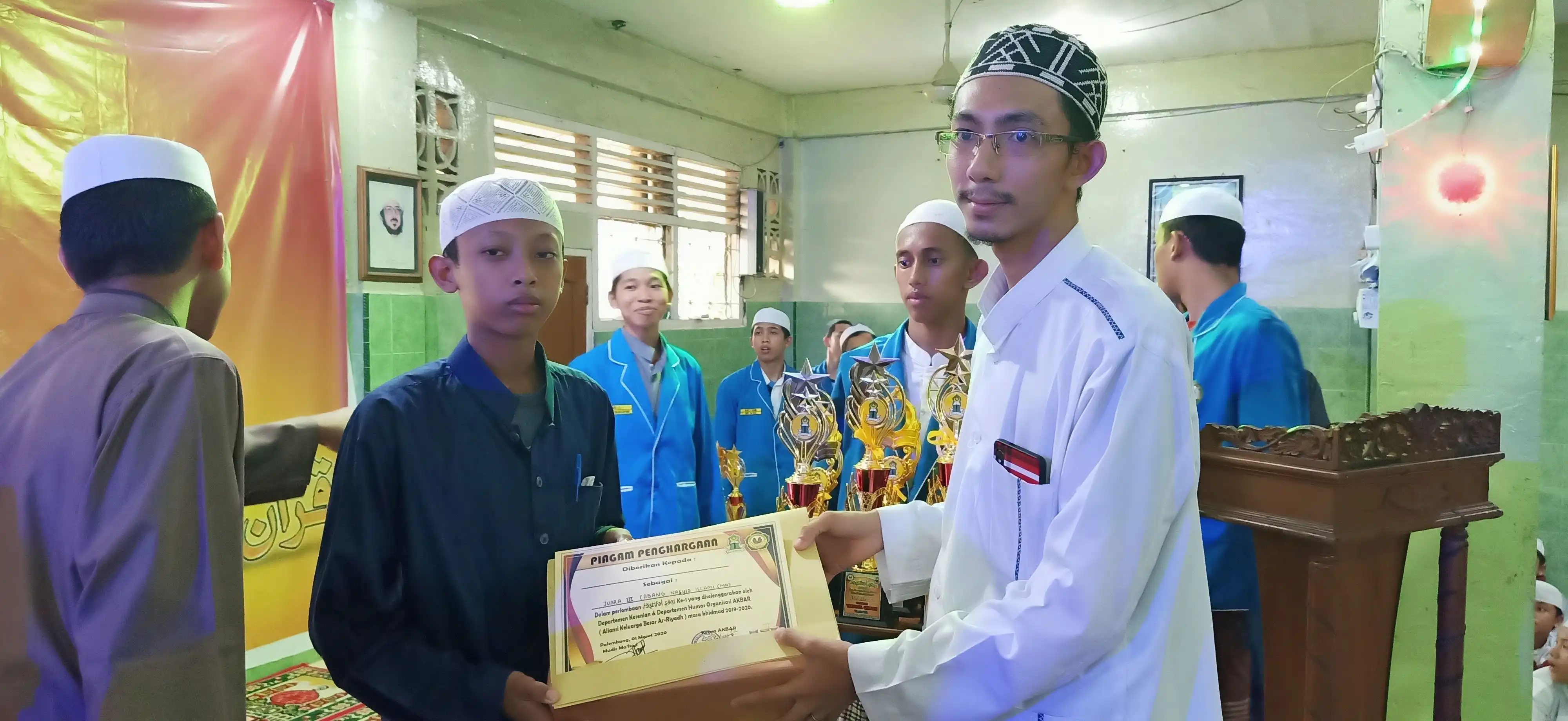 Pembagian Hadiah 40